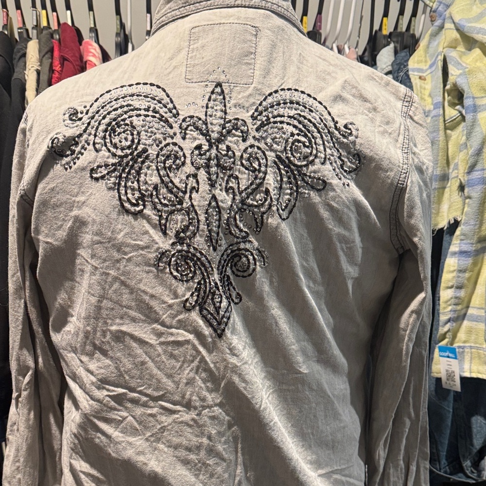 Embroidered Gray shirt